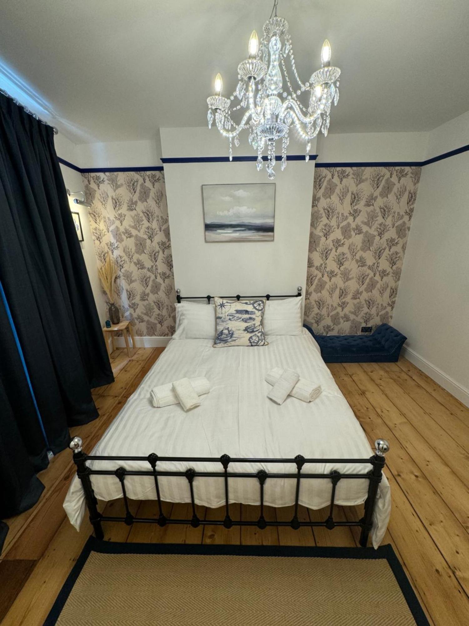 Mill Hill Guest House Cowes  Ngoại thất bức ảnh
